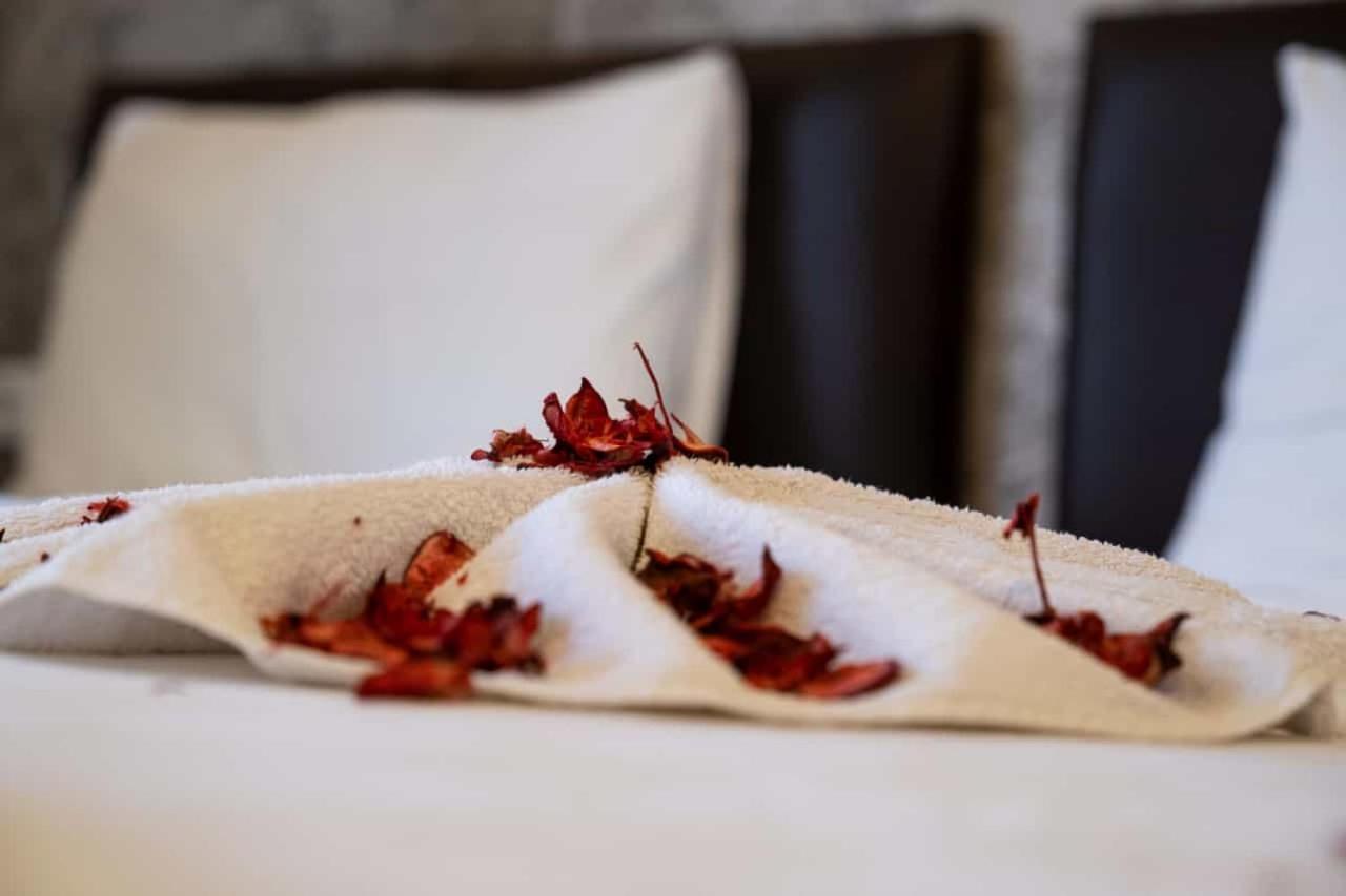 Ikarus Hotel Kusadasi Luaran gambar